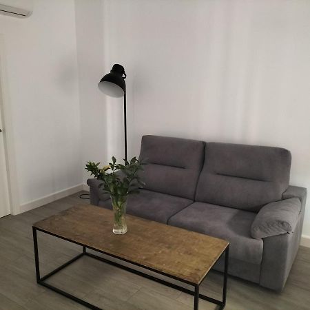 Apartamento A Estrenar Sevilla Centro, Trastamara 19 エクステリア 写真