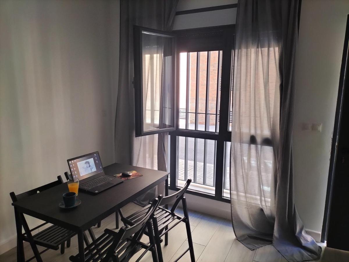 Apartamento A Estrenar Sevilla Centro, Trastamara 19 エクステリア 写真